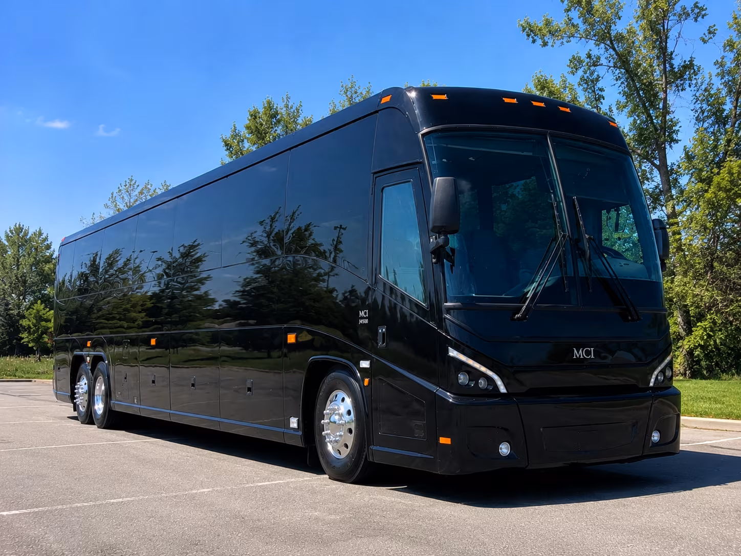 shuttle your guests between denver hotels and your broomfield venue